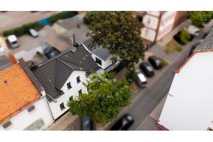 Haus zum Kaufen in Frankfurt am Main Unterliederbach 799.000,00 € 150 m² - Frankfurt am Main / Unterliederbach