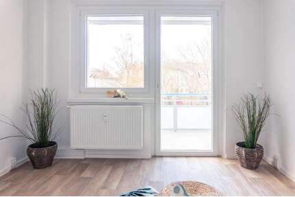 Wohnung zum Mieten in Chemnitz 300,00 € 54.71 m²
