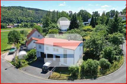 Haus zum Kaufen in Kronach 195.000,00 € 102 m²