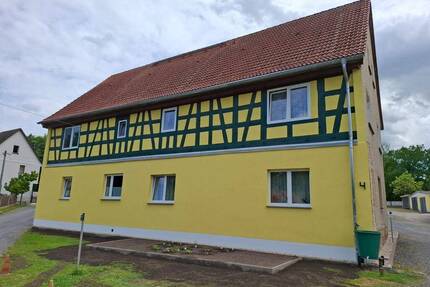 Zwei vermietete Zweifamilienhäuser zum Preis von Einem! - Großenstein Baldenhain