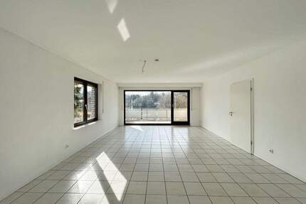 Großzügiges Haus mit Garten in ruhiger Wohnlage - Eppstein / Vockenhausen