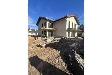 Wohnung zum Mieten in Borkheide 968,95 € 54.62 m²