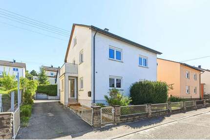 Haus zum Kaufen in Sulzfeld 339.000,00 € 108.59 m²