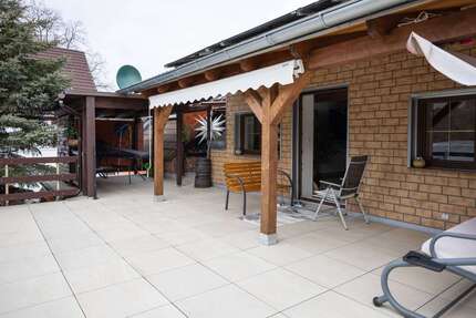 Haus zum Kaufen in Bad Schmiedeberg 299.000,00 € 350 m²