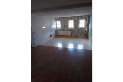 zentrale 3 Zimmer Wohnung - 455,00&nbsp;EUR Kaltmiete, ca.&nbsp; 89,00&nbsp;m&sup2; in Bad Frankenhausen/Kyffhäuser (PLZ: 06567)