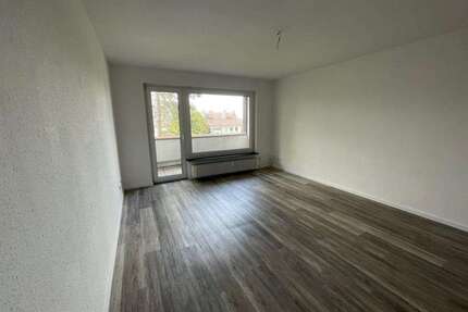 Wohnung zum Mieten in Wuppertal 659,00 € 77 m²