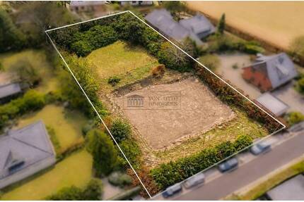 Großzügiges Baugrundstück mit 2.700 m² - Halstenbek