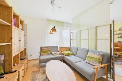 Gemütliche 1,5 ZKB mit Balkon in zentraler Lage; Paketkauf möglich. - Trier Trier-West-Pallien