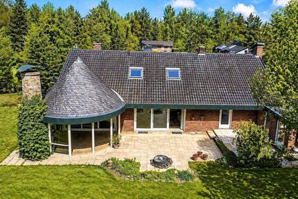 Exklusive Lebensqualität: Einfamilienhaus mit Sauna und Baupotenzial auf 3.092 m² Grundstück in bester Lage. - Telgte