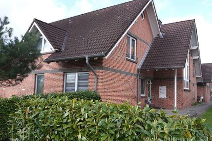 Bezugsfreie Dachgeschosswohnung mit Sonnenbalkon in ruhiger Siedlungslage - Ostrhauderfehn