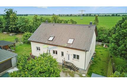 ** Zweifamilien-Doppelhaus in toller, ruhiger Lage nahe Kulkwitzer See - frei ab 01.08.2026 ** - Leipzig Großzschocher