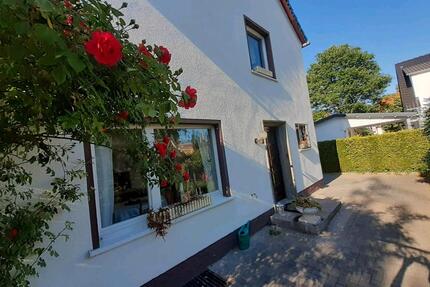 Einfamilienhaus in Wurzen - 380.000,00&nbsp;EUR Kaufpreis, ca.&nbsp; 150,00&nbsp;m&sup2; in Wurzen (PLZ: 04808)