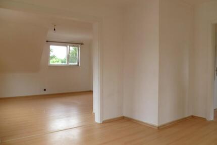 Drei Zimmer, Küche, Bad in Wiehl