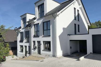 Haus zum Kaufen in Eitorf Halft 489.000,00 € 144 m² - Eitorf / Halft