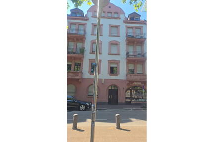 am Herschelplatz: top gepflegte 2 12 Zimmer Wohnung im DG - Mannheim Quadrate