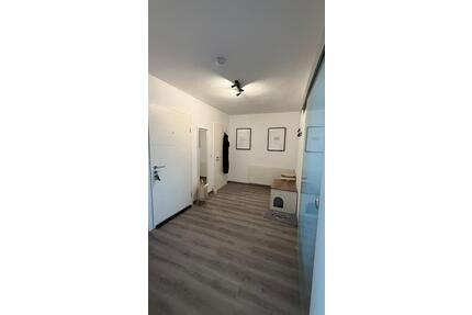 Wevelinghoven Schöne Dachgeschoss Wohnung 2 Zimmer mit 60qm - Grevenbroich