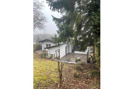 Schöner Bungalow, 4ZKBB, 2 Terrassen, Garage - Stromberg