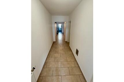 Helle 3-Zi Wohnung (91 m²) mit Stellplatz in Uffenheim