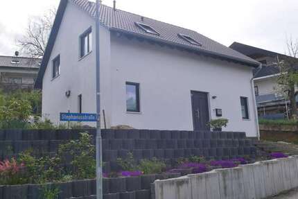 Haus zum Kaufen in Lehmen 395.000,00 € 151 m²