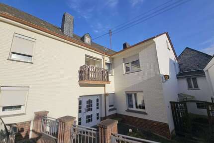 Haus zum Kaufen in Mayen-Alzheim 129.000,00 € 120 m²