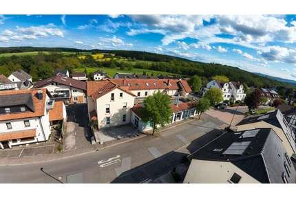 Haus zum Kaufen in Usingen 1.095.000,00 € 493.34 m²