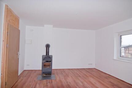 Wohnung – 1 Zimmer im teilmodernisierten Altbau - Zehdenick