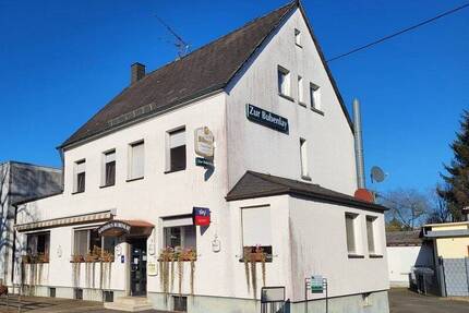 Gastronomie? Einfamilienhaus? Mehrfamilienhaus? Entscheiden Sie doch einfach selbst! - Gillenfeld