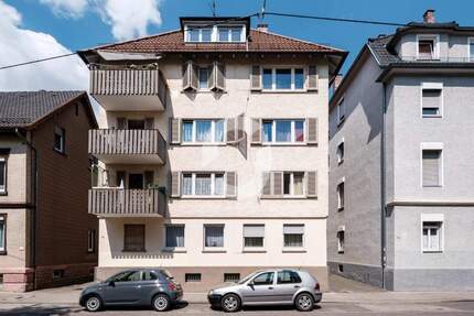 Gepflegtes 10-Familienhaus mit Hinterhaus sowie Potential in Stuttgart-Bad Cannstatt
