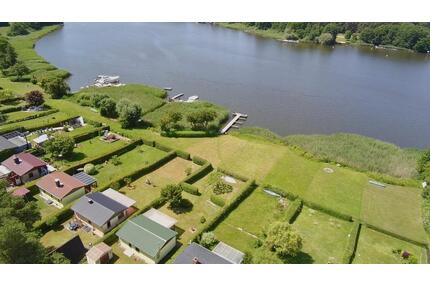 Bungalow am Müritzarm - 290.000,00&nbsp;EUR Kaufpreis, ca.&nbsp; 40,00&nbsp;m&sup2; in Rechlin (PLZ: 17248)