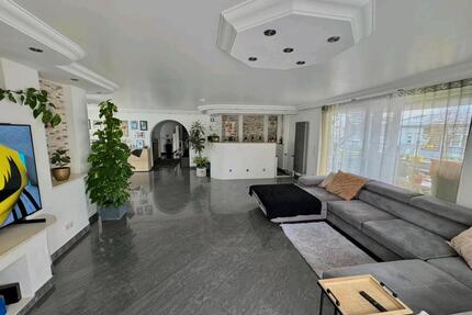 150 m² Traumwohnung mit 2 Balkonen, Garage und Stellplatz - Schwäbisch Gmünd Bargau