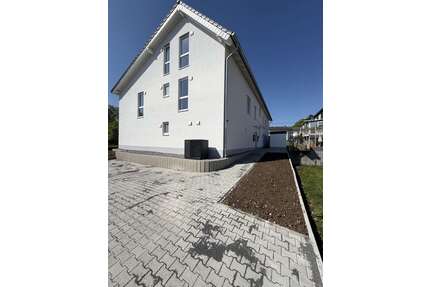 Wohnung zum Mieten in Dierdorf 1.200,00 € 77 m²
