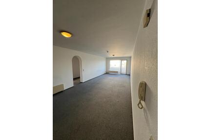 Helle 5 Zimmer Wohnung m. Balkon, 10. OG, Landstuhl-Atzel, 124qm