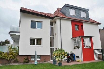 Moderne DG-Wohnung mit Einbauküche zu vermieten - Hamm Braam-Ostwennemar
