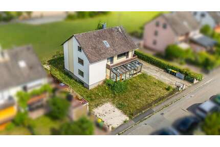 Haus zum Kaufen in Zirndorf 545.000,00 € 306 m²