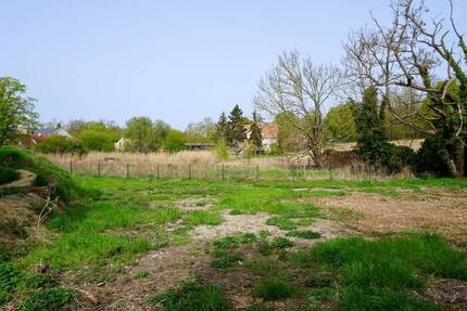 Attraktives Grundstück mit Baugenehmigung - Brandenburg an der Havel Klein Kreutz