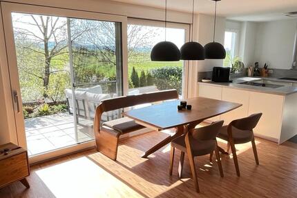 Traumhafte 4-Zimmer-Wohnung mit Garten, Keller und Einzelgarage - Vellberg