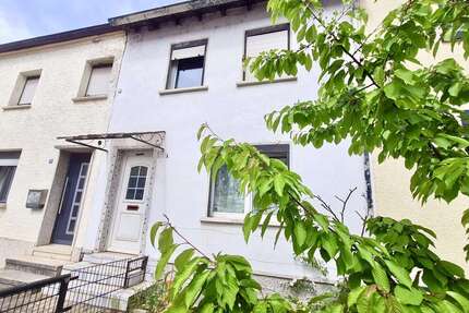 Haus zum Kaufen in Saarlouis 53.000,00 € 110 m²