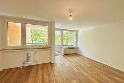 Wohnung zum Mieten in München 907,74 € 67.24 m²