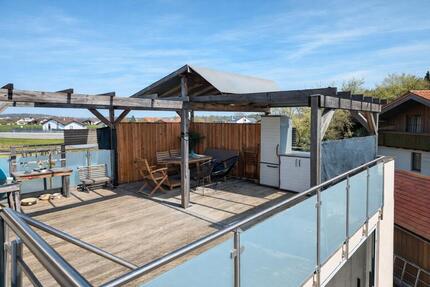 Hausgefühl pur: 4-Zimmer | 36 m² Dachterrasse | nur 2 Parteien - Altenmarkt an der Alz