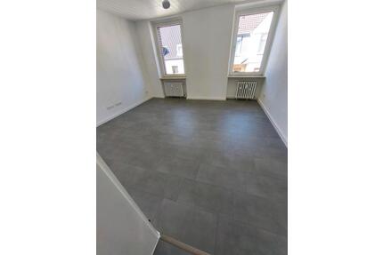 Neu renovierte 2 12 Zimmer Wohnung Dinslaken Nähe Stadtpark