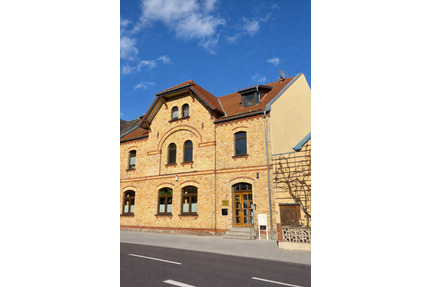 Wohnung mit exklusiven Burg & Saaleblick in Wettin,frisch saniert - Wettin-Löbejün
