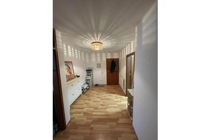 Stadtwohnung mit 2 Balkonen - 700,00&nbsp;EUR Kaltmiete, ca.&nbsp; 88,00&nbsp;m&sup2; in Frankenthal (Pfalz) (PLZ: 67227)