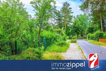 Großes Grundstück bauträgerfrei in Eggersdorf: 1.200 qm Wohnbaugrundstück mit B-Plan zur Neubebauung - Petershagen / Eggersdorf Süd