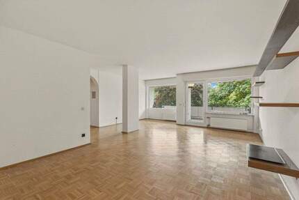 Helle 4-Zimmerwohnung mit Sonnenbalkon und Garage - Ratingen Hösel
