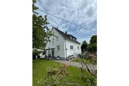 Einfamilienhaus tiptop - 639.000,00&nbsp;EUR Kaufpreis, ca.&nbsp; 205,00&nbsp;m&sup2; in Gingen an der Fils (PLZ: 73333)