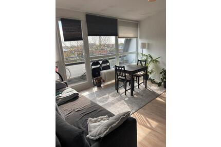 Hastedt schicke 2-Zimmer-Single-Whg im DG mit Dachterrasse - Bremen Hemelingen