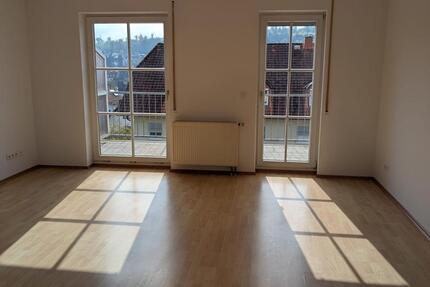 Einraumwohnung - 420,00&nbsp;EUR Kaltmiete, ca.&nbsp; 38,00&nbsp;m&sup2; in Bucha (PLZ: 07751)