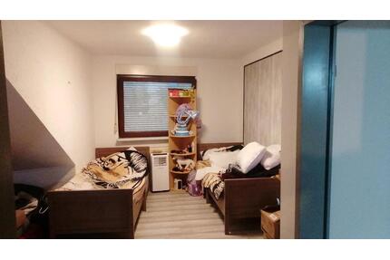3-Zimmer-Wohnung in Düren - 1.150,00&nbsp;EUR Kaltmiete, ca.&nbsp; 74,00&nbsp;m&sup2; in Düren (PLZ: 52355) Rölsdorf