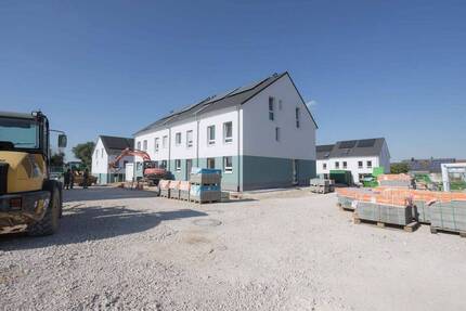 KFW 40 Förderung plus Nachhaltigkeit! Wohnen an der Zwillach mit zukunftsweisendem Energiekonzept - Eckersmühlen