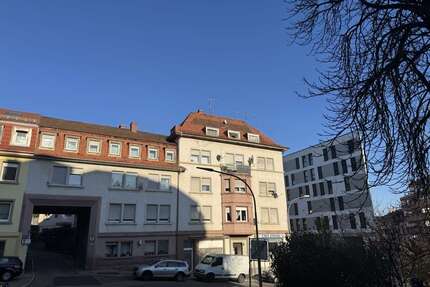 Wohnung zum Kaufen in Pforzheim 249.000,00 € 140 m²